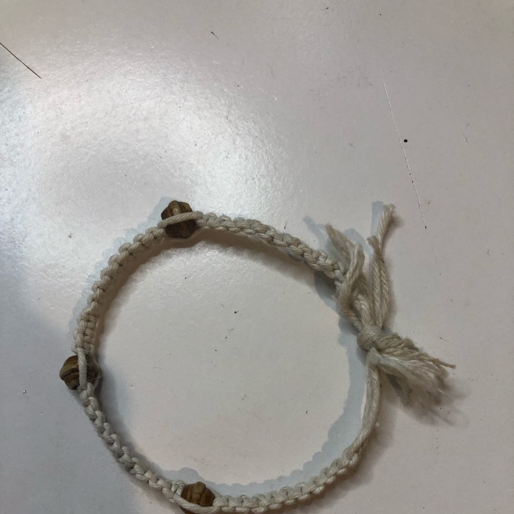 💯HOMEMADE BRACELET💯
